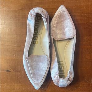 Hush Puppies Women's Blush Velvet Loafers